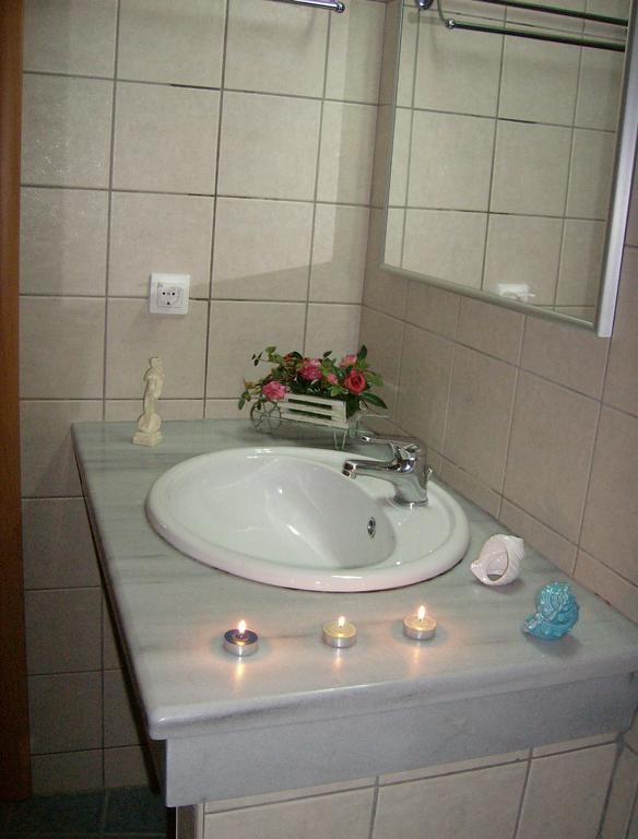 Sunshine Studios & Apartments Stalida Room photo